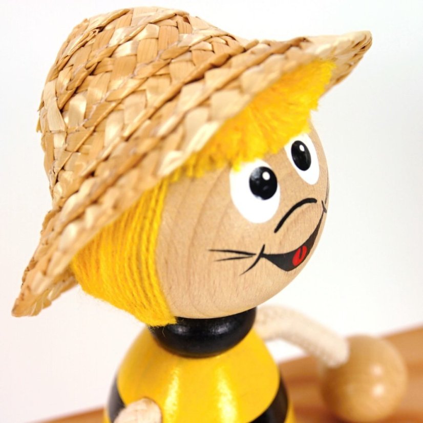 Bee with hat - wooden sitting figure